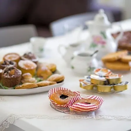 La Casa Del Tenore Bed & Breakfast 3*